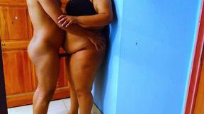 Saudi Big Ass Maid Is Clean Home When Boss Seduced by Saw Her Butt and Gives Her a Rough Fuck Inside Her Booty