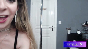 RevealMe  HOT ITALIAN MOMMY IN EBONY LINGERIE DP DILDO FANTASY