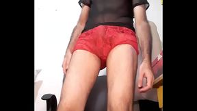 Jorrando leitinho Pau duro na cueca vermelho sexy