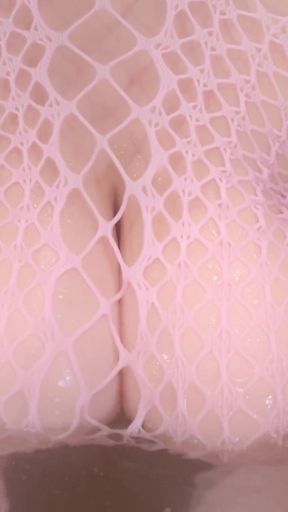 Can't Believe My Busty Girlfriend Titfucked Me in the Bath - Lilykoti