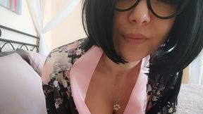 chantal and her perfect ass as your stepmom with silk kimono