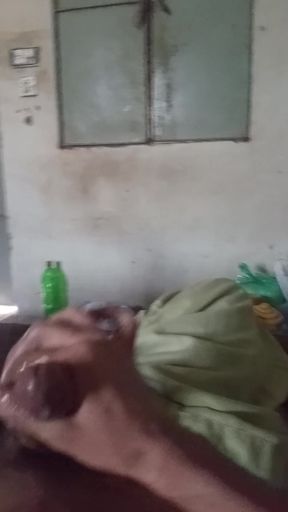 Aaj hath se chood banwaya us se Maza leya   Clip 1