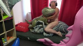 Intex Dinosaur popped