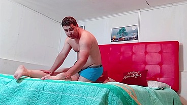 fucking my stepmom naked in her bed