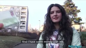 Sexy young Italian babe gets fucked after an amateur modelling casting in