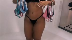 Mostrar la ropa interior en el cuerpo femenino es la mejor forma para venderla