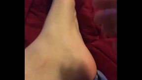 Native slaps foot