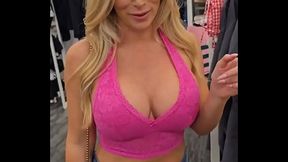 Would you come with me to the dressing room?