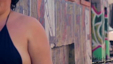 BBW Mimosa Flashes and Plays With Pussy in Public