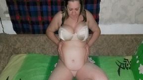 My sexy pregnant belly WMV