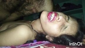 Desi slim wife red lips wet armpits