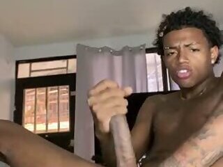 Paticoxxx jackin his big dick 2