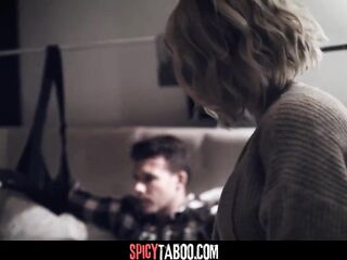 Sexy mother i'd like to fuck stepmother bangs with her wounded stepson - Kit Mercer