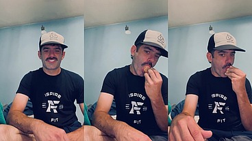 Just started sucking on the plug.