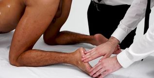 Threesome gets nasty and everyone gets to cum