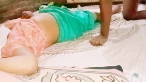 stepUncle ne aunty ki bur chat kar mast chudai Kiya