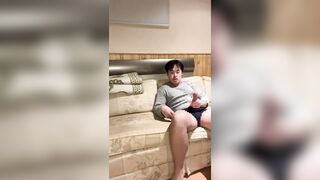 Insatiable Chinese Man Wakes Uo From Nap And Wanks His Spunk-pump