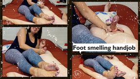 Controlling orgasms by slapping this white guy in the face with the soles of his shoes. 1080FHD