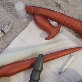 Ladyboy with big toys. Deep fuck with huge dildos