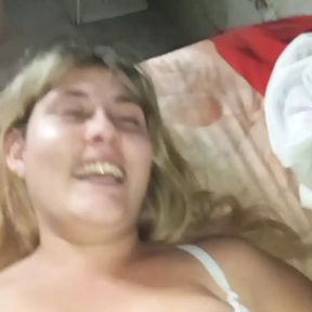 I spread my wife&#039;s legs and fuck her very rich and hard, look at her slutty face and dance her tits and belly