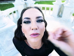 JOI BBC Shows Her Seductive Body