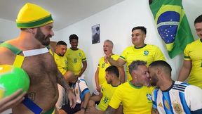 walter guess - profissionais fudendo pasivos- em ritimo de copa do mundo - sexo interracial brasil