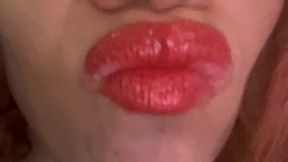 Smelling My Red Lips mp4
