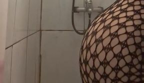 Masturbating by Video Call in the Shower