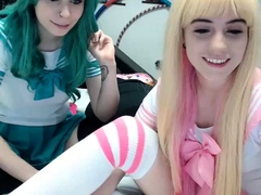 Very Hot Amateur French Teen couple tit fuck on Webcam
