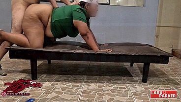 YUBIRIBETZAIDA RICA VENEZOLANA FOLLADA EN EL SILLON EN NAVIDAD // YUBIRIBETZAIDA RICH VENEZUELAN FUCKED ON THE COUCH AT CHRISTMAS FRONT VIEW 13