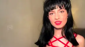 Stacy, 27 years old, elegant rascal with perfect curves… - Jacquie et Michel TV
