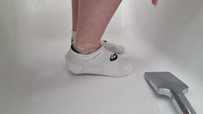 Foot mask removal and wash