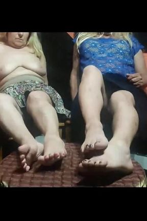 The Feet of Mel and Rita Perutzi 1