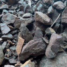 Pee on the Moutain so Fun