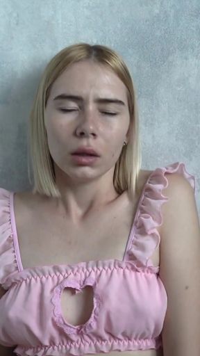 Jaw-dropping moment from &quot;Beautiful Alice has an orgasm, Beautiful agony&quot;