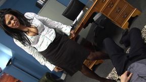 Curvy cock addict is eager for some good fucking