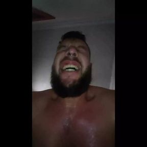 Sweaty Russian bear growls when he cums in a guy