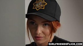 Plump cougar takes redhead's innocence