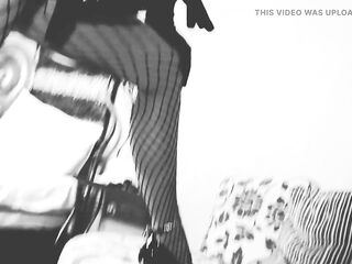 Solo Mistresse S&M ding-dick BBC latex MILF black white