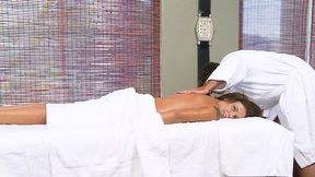 zvidz - taylor russo gets an internal cock massage from her masseuse - 4k ultra hd
