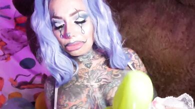 Clown town Feat Tigerlilly