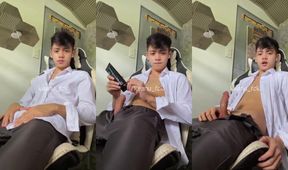 School’s Over Horny Pinoy Jakol Blasts Big Asian Dick Cumshot