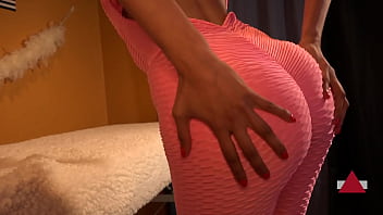 Teased Her Ass Through Her Yoga Tights