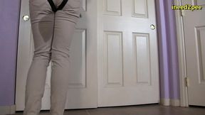 cheyenne jewel desperate to pee in straitjacket