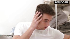 TOP 5 FEMALE ORGASM COMPILATION! WET JUICY CUNT - HORNY HOSTEL