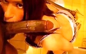 Amateur cd sucking black dick