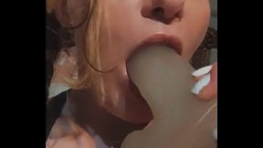 Me deep throating my 9 inch toy &amp_ my lips look good asf #ThroatGoat