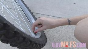 Dominant redhead with tattoos fucking her submissive blonde