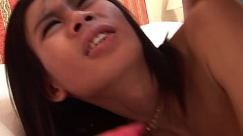 Fuckin g asian ladyboy