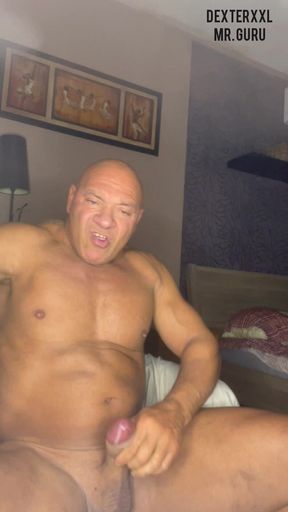 Mr Guru Bodybuilder Daddy Friend Hanjob Jerk Video Solo